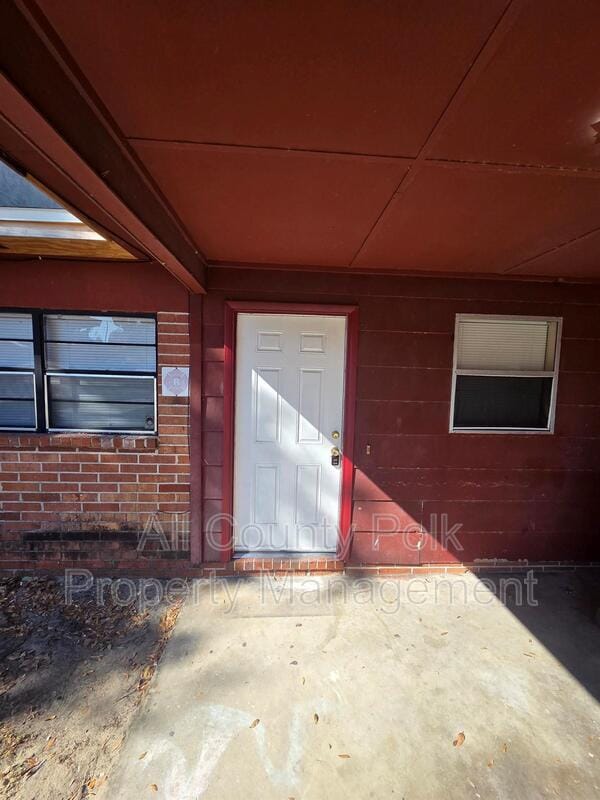 1122 Mercury Dr W in Lakeland, FL - Building Photo - Building Photo