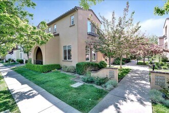 2137 Cedarwood Loop in San Ramon, CA - Building Photo - Building Photo