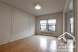 1307 Oak Ave in Evanston, IL - Building Photo - Building Photo