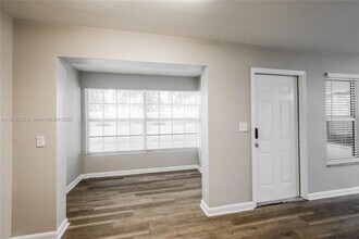 6212 NW 15th Ct in Margate, FL - Building Photo - Building Photo