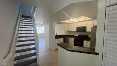 735 SW 148th Ave, Unit 17 in Davie, FL - Building Photo - Building Photo