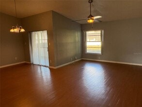 10317 Lazy Lake Dr in Orlando, FL - Building Photo - Building Photo