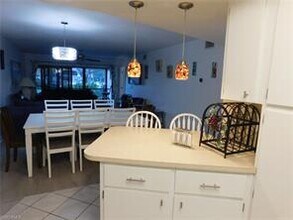 4955 Pepper Cir-Unit -B-105 in Naples, FL - Building Photo - Building Photo