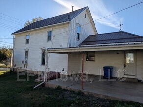 600 2nd St SE in Independence, IA - Building Photo - Building Photo