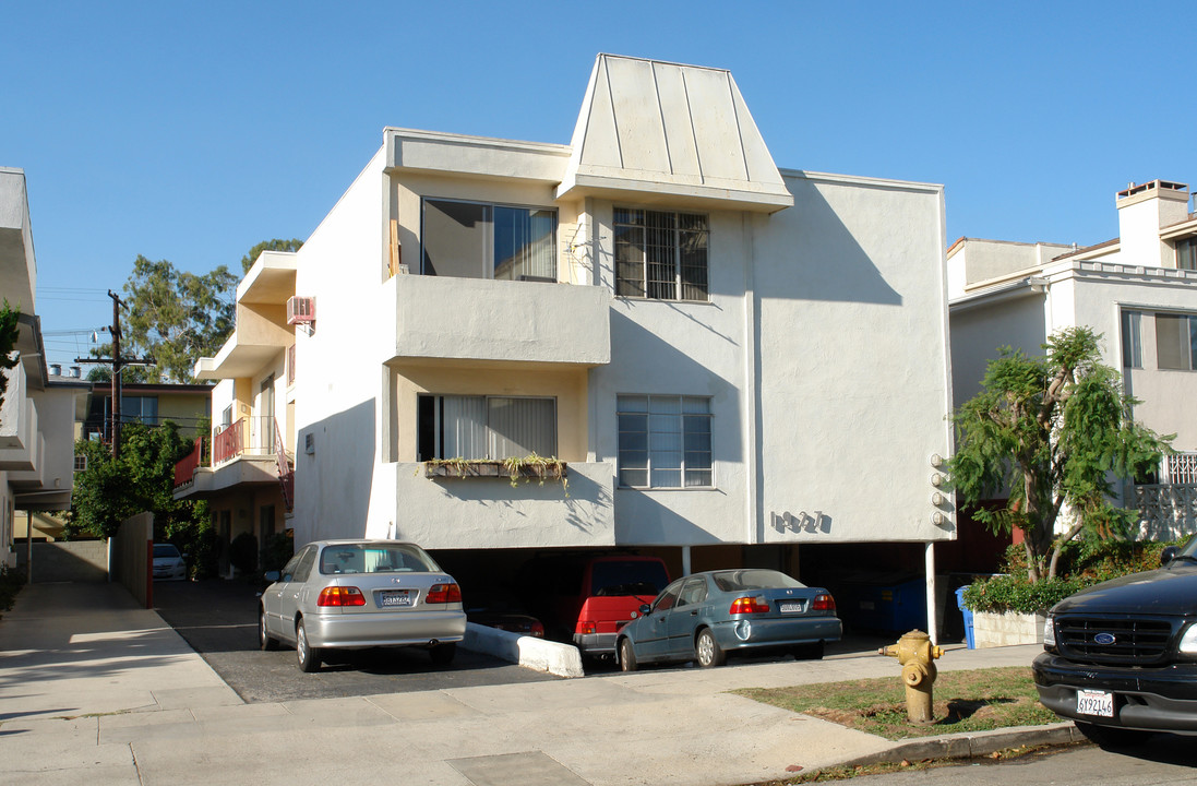 1927 Pelham Ave in Los Angeles, CA - Building Photo