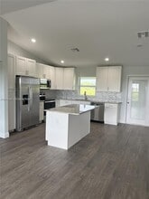 634 Royce Rd in La Belle, FL - Building Photo - Building Photo