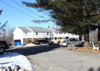 Lord Jeffery Apartments in Belchertown, MA - Foto de edificio - Building Photo