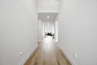 7725 Boyd Hvn Dr in Austin, TX - Building Photo - Building Photo