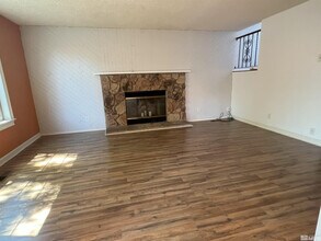 1890 Camelback Dr in Sparks, NV - Building Photo - Building Photo