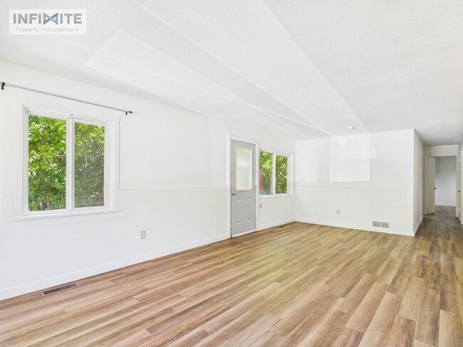 property at 809 N Black Ave