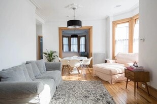 1901 Palisade Ave in Union City, NJ - Building Photo