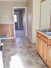 813 Niagara St, Unit C in Eau Claire, WI - Foto de edificio - Building Photo