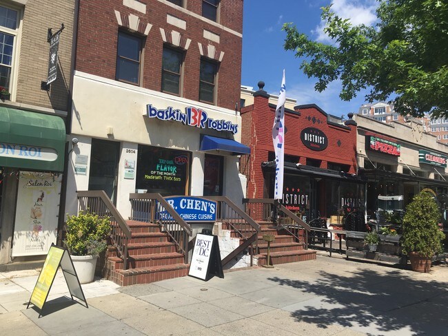 2604 Connecticut Ave NW in Washington, DC - Building Photo - Building Photo