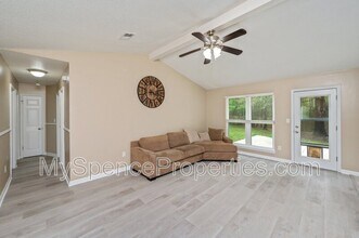 2846 Old Mill Way in Crestview, FL - Building Photo - Building Photo