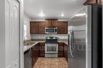 260 Carina Cir in Sanford, FL - Building Photo - Building Photo