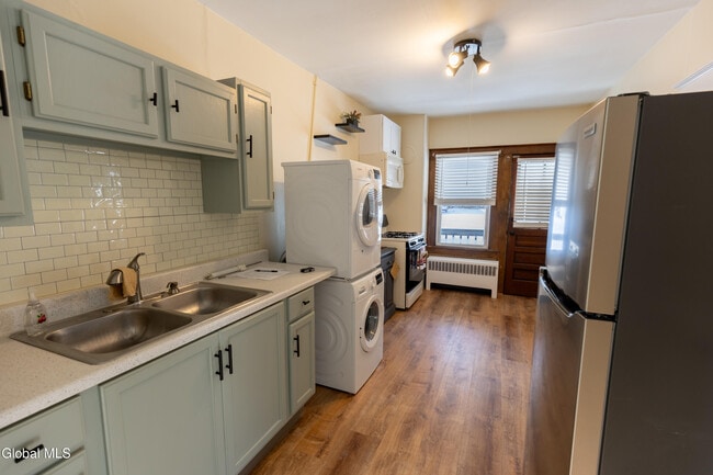 301 South Main St in Mechanicville, NY - Building Photo - Building Photo