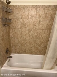 3046 Turnpike Rd photo'