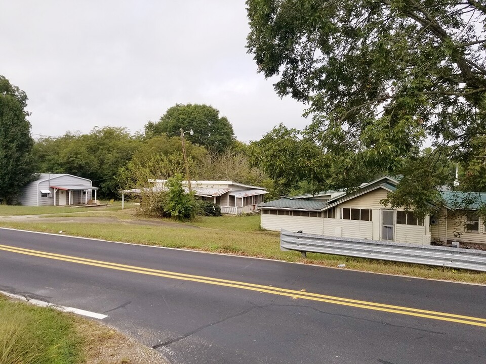 4234 Main St in Oakwood, GA - Building Photo