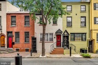 327 S Hicks St in Philadelphia, PA - Building Photo - Building Photo