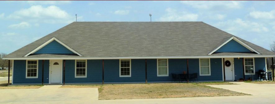 Silver Creek Estates in Azle, TX - Building Photo