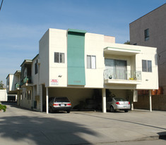 11255 Morrison St Apartments