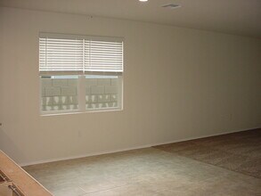 4667 W Nutmeg Ave in Coolidge, AZ - Building Photo - Building Photo