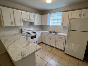 225 N 28th St in McAllen, TX - Building Photo - Building Photo