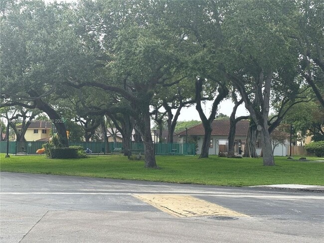 11391 SW 74th Terrace in Miami, FL - Building Photo - Building Photo