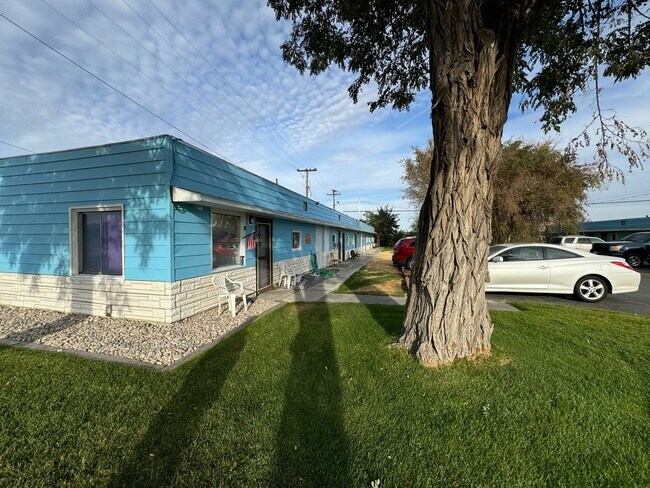 property at 1056 W Marina Dr