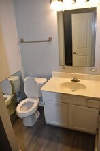 2146 Charles St in Durham, NC - Building Photo - Building Photo