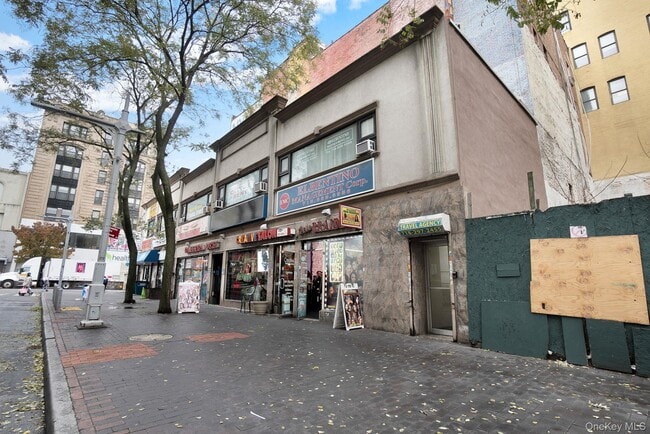 162-02 Jamaica Ave in Queens, NY - Building Photo - Building Photo