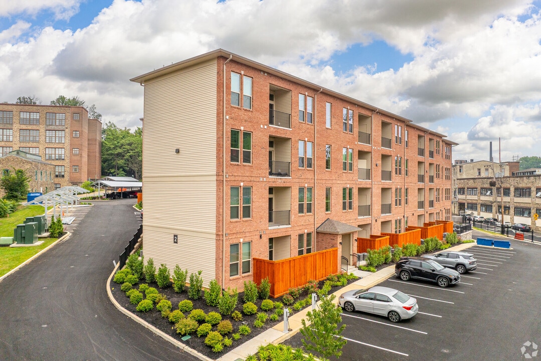 Dobson Scotts in Philadelphia, PA - Foto de edificio