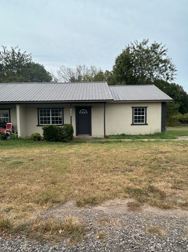 property at 10101 Fawn Ln