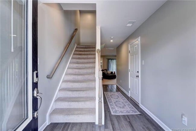 204 Bulkhead Pl in Williamsburg, VA - Building Photo - Building Photo