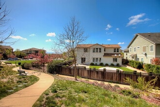 116 Arundel Dr in Hayward, CA - Building Photo - Building Photo