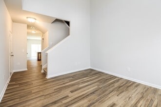 2876 Summer Townes Wy in Leland, NC - Building Photo - Building Photo