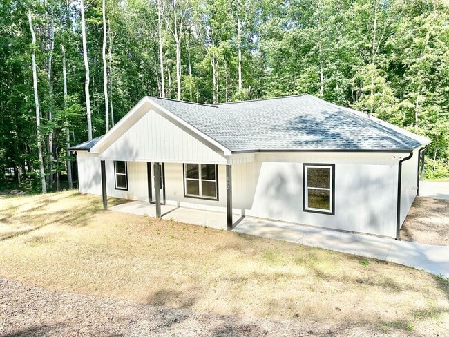 property at 352 Rainbow Cir