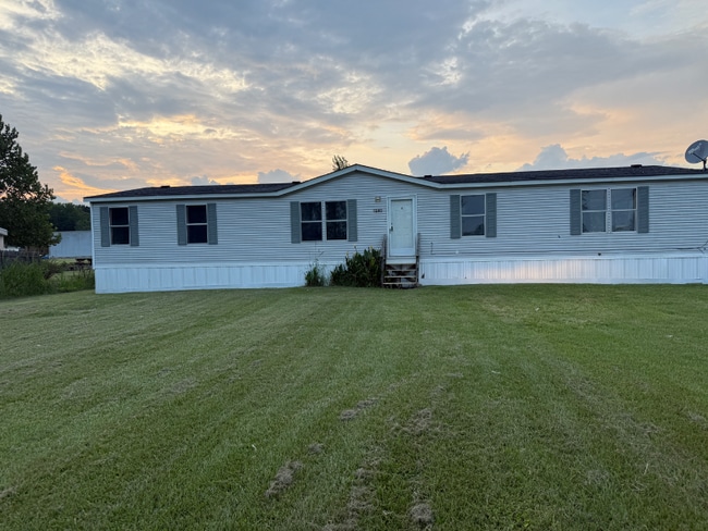 property at 1290 Taylor Rd