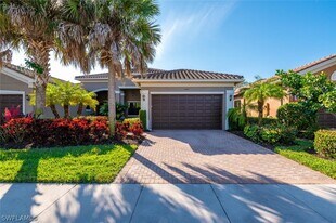 13419 Silktail Dr in Naples, FL - Building Photo