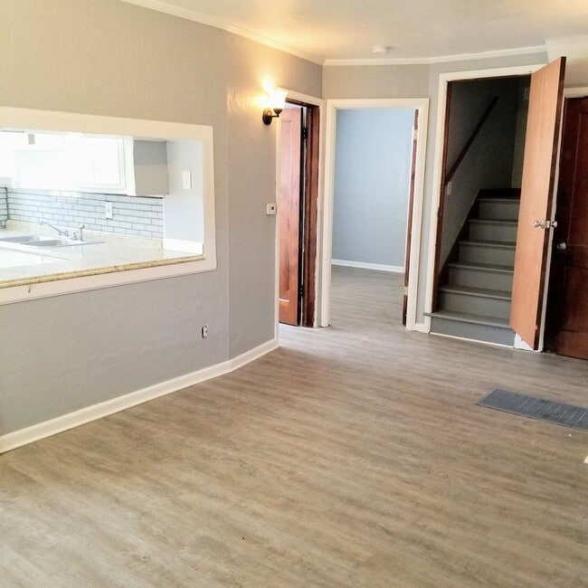 property at 396-398-398 S Powell Ave