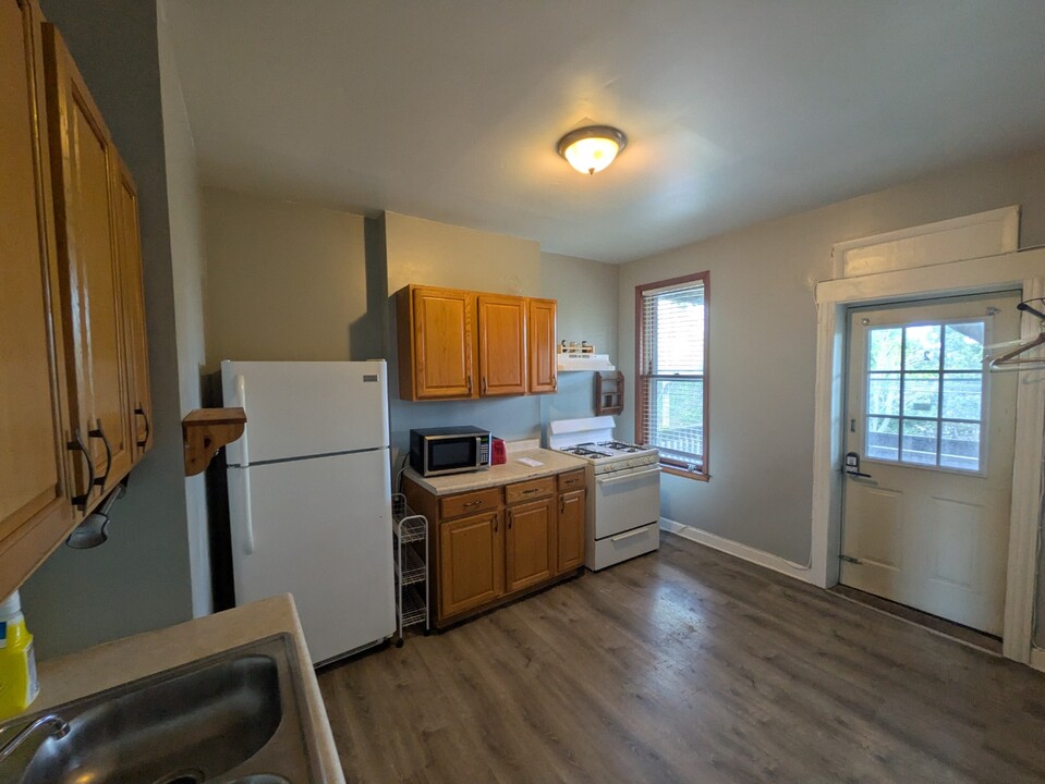 11307 S Langley Ave in Chicago, IL - Building Photo