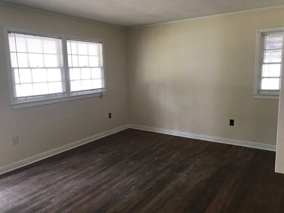 106 Rosewood Dr in Hammond, LA - Building Photo