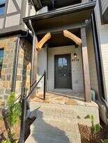 4234 Lenox Dr in Birmingham, AL - Building Photo