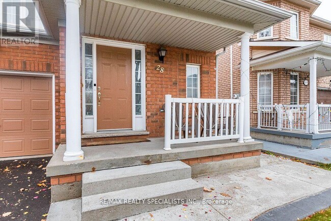 28 Pauline Crescent in Brampton, ON - Building Photo - Building Photo