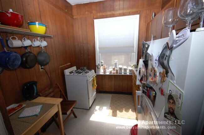 15 Walbridge St, Unit 8 in Boston, MA - Building Photo - Building Photo