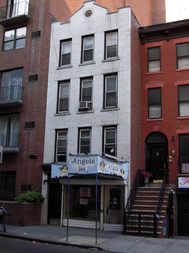 365 E 62nd St in New York, NY - Building Photo - Building Photo