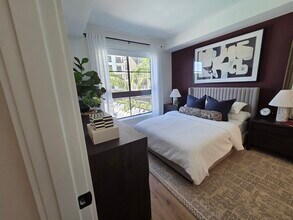 1640 NE 125th St, Unit B1 in North Miami, FL - Foto de edificio - Building Photo