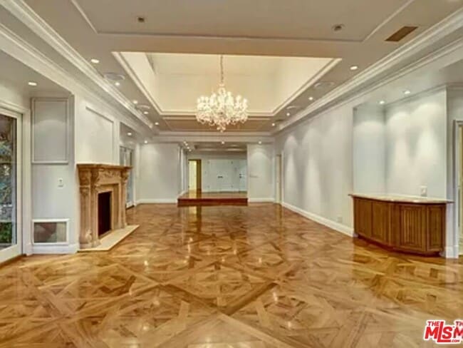 1681 Stone Canyon Rd in Los Angeles, CA - Building Photo - Building Photo