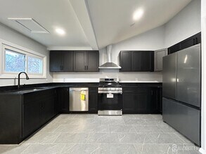 36 Arden St in Franklin Township, NJ - Building Photo - Building Photo