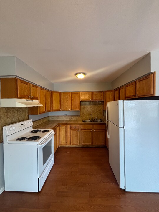 474 W 14th Pl in Chicago Heights, IL - Building Photo